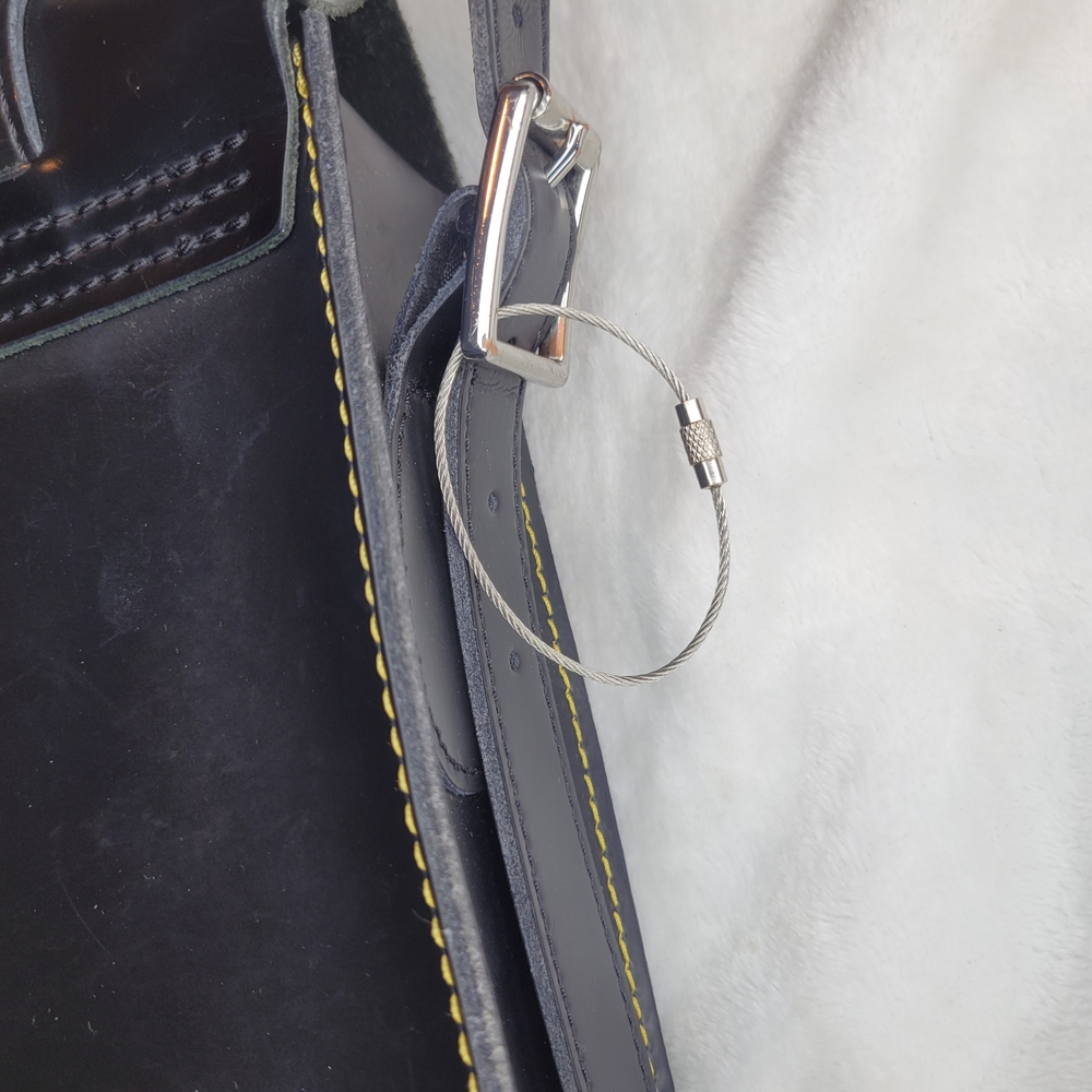 Dr. Marten's Black Satchel Bag Purse - Picture 8 of 13